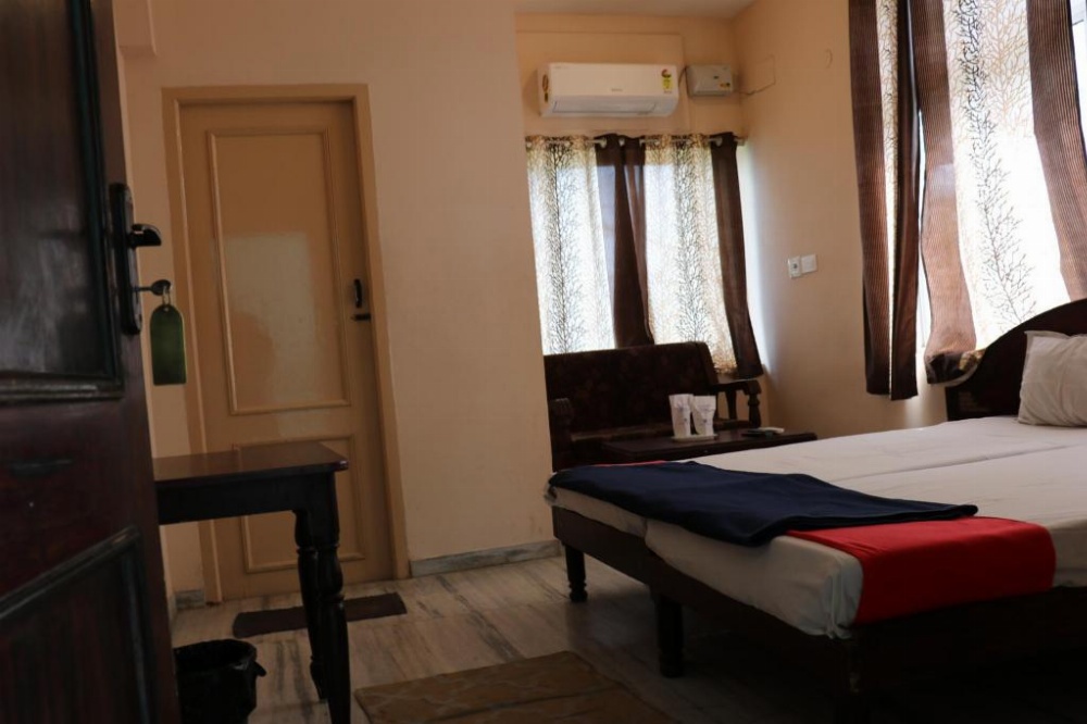 Room image 2